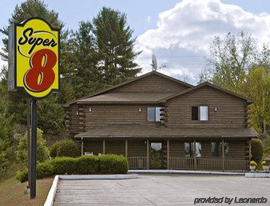 Super 8 By Wyndham Lake George/Warrensburg Area Exteriér fotografie